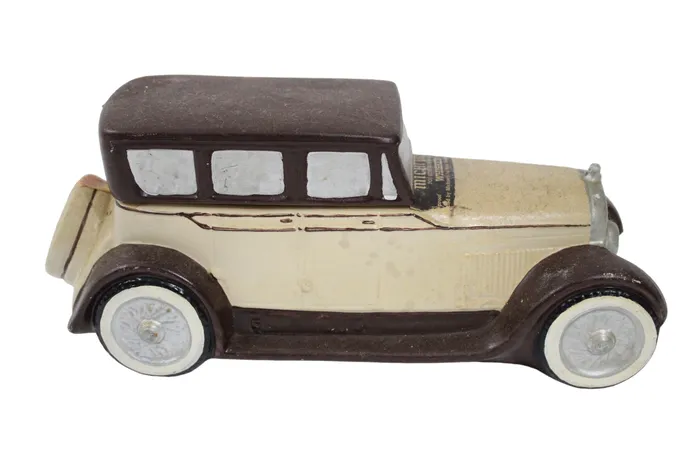 Jubilee Thrift Michards Packer Whiskey Car Decanter Earrings