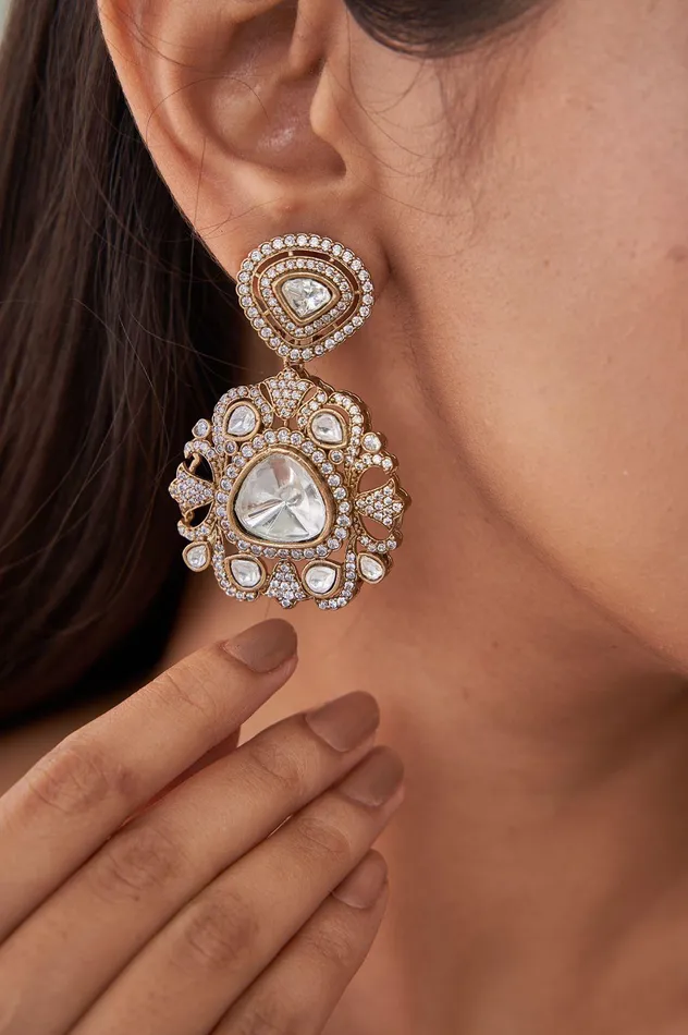 Attrangi Parineeti Polki Maangtika Earring Set Earrings