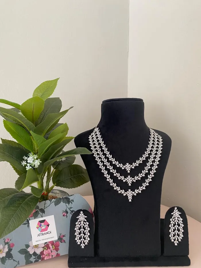 Necklaces Attrangi Isabella Three Layer Diamond Necklace Set Necklaces Attrangi Isabella Three Layer Diamond Necklace Set