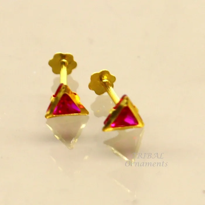 Earrings TRIBAL ORNAMENTS 4mm 18kt yellow gold handmade single red stone Triangle shape stud earring cartilage earring customized unisex screw back jewelry er152