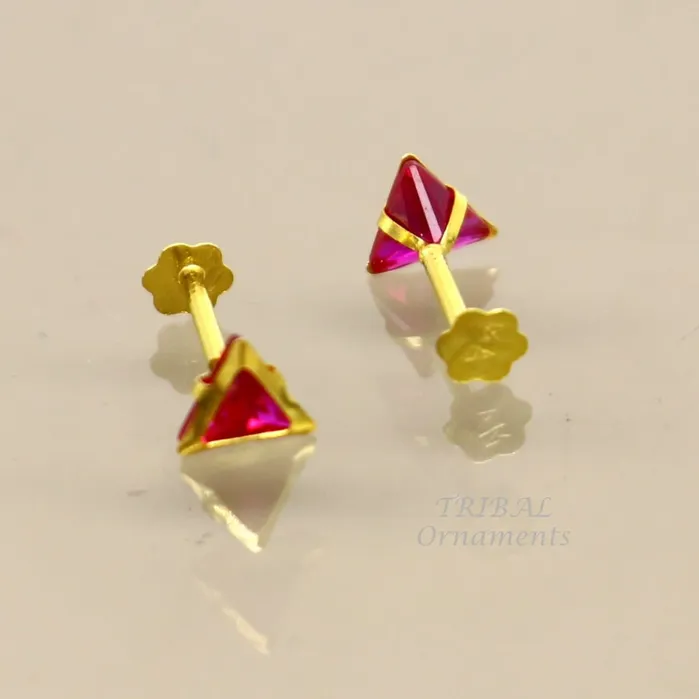Earrings TRIBAL ORNAMENTS 4mm 18kt yellow gold handmade single red stone Triangle shape stud earring cartilage earring customized unisex screw back jewelry er152