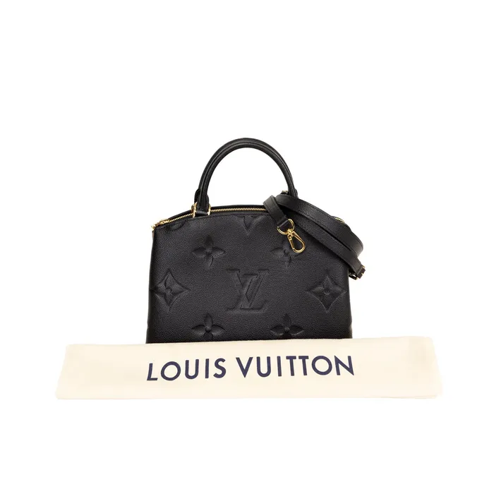 Louis Vuitton Earrings PreOwned Louis Vuitton Monogram Empreinte Petit Palais Louis Vuitton Earrings PreOwned Louis Vuitton Monogram Empreinte Petit Palais