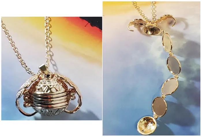 N339 Gold Multi Photo Locket Necklace with FREE EARRINGS alice Necklaces