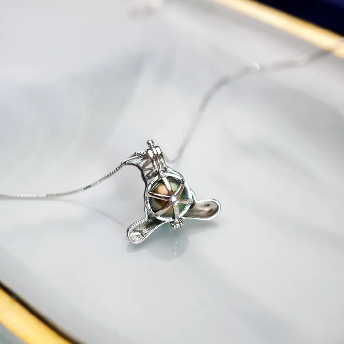 Pearly Lustre Necklaces Wonderland Freshwater Pearl Necklace WN00061