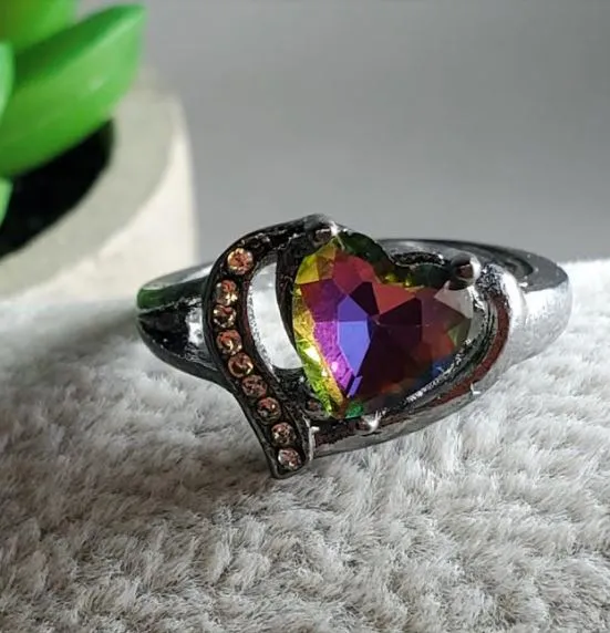 Rings 01 R470 Gun Metal Multi Color Heart Rhinestone Ring