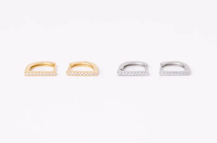 WANTME Earrings D Huggies