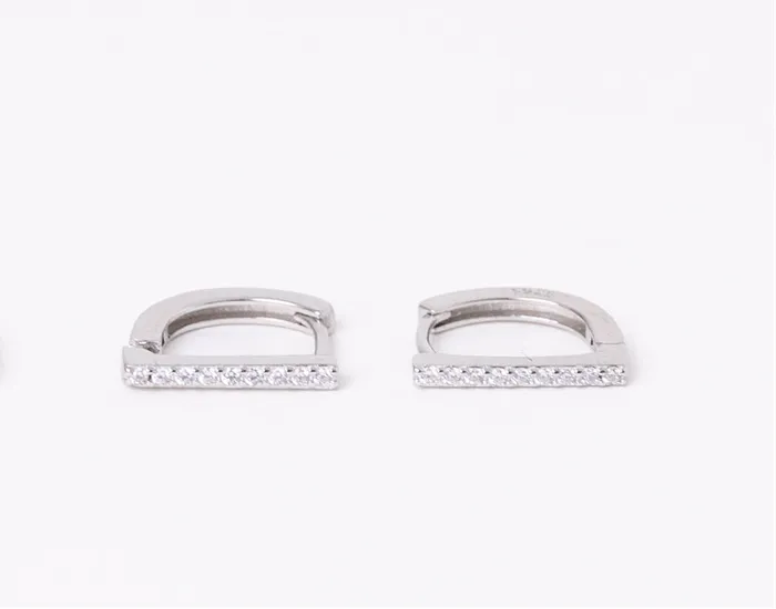 WANTME Earrings D Huggies
