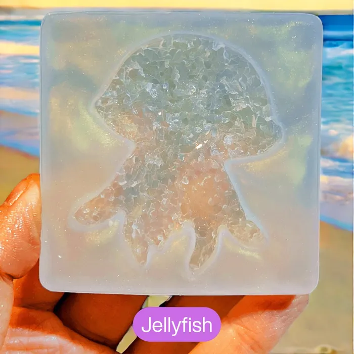 Charm Necklaces IntoResin Handmade Cluster Inlay Sea Creatures Land Animals Decorations Pendants Resin Molds