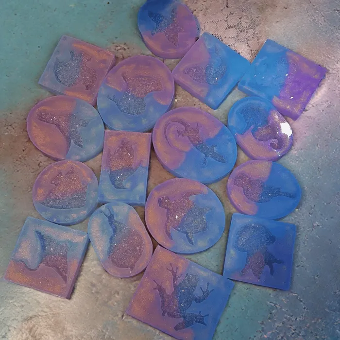 Charm Necklaces IntoResin Handmade Cluster Inlay Sea Creatures Land Animals Decorations Pendants Resin Molds