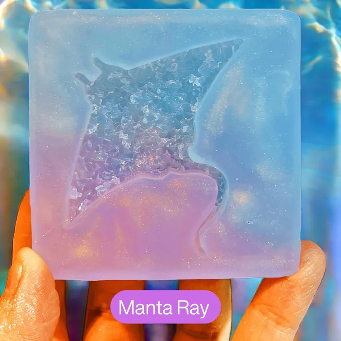 Charm Necklaces IntoResin Handmade Cluster Inlay Sea Creatures Land Animals Decorations Pendants Resin Molds