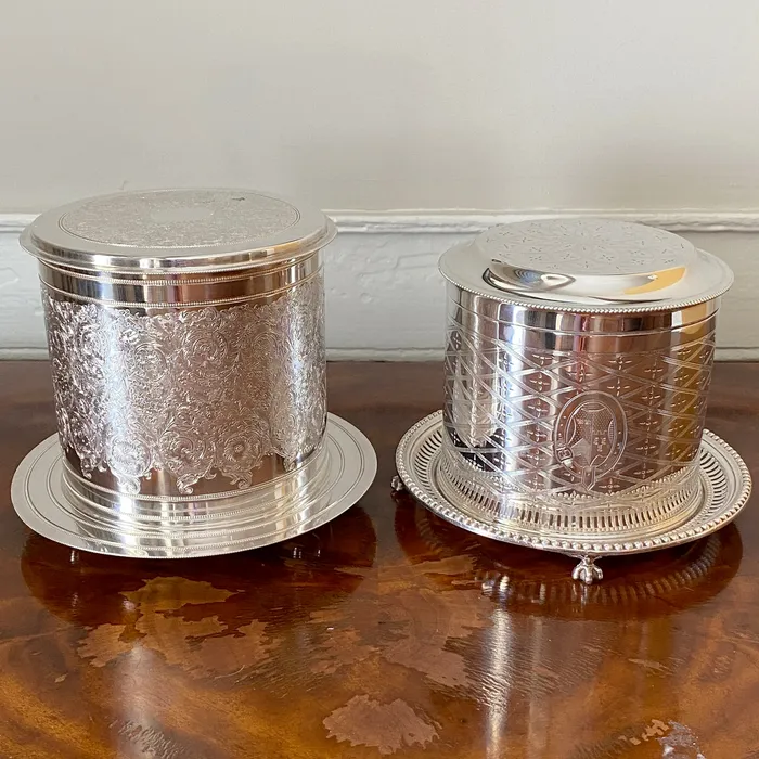 Croghans Rings Victorian English SilverPlated Engraved Crest Biscuit Box