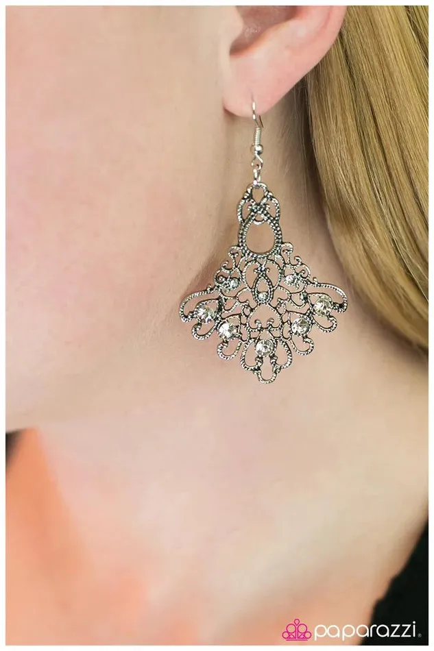 Earrings Paparazzi Earring Not Just A Pretty Face White Paparazzi Jewelry