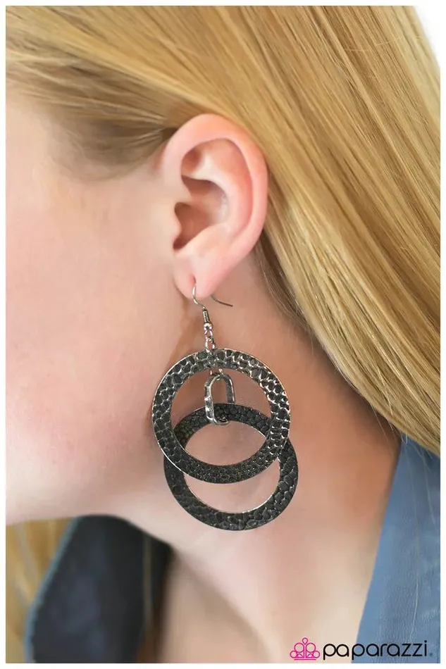 Earrings Paparazzi Jewelry Paparazzi Earring Incognito Silver