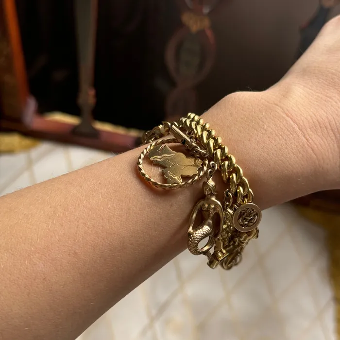 Estate 18K Yellow Gold 14Charm Bracelet Croghans Bracelets