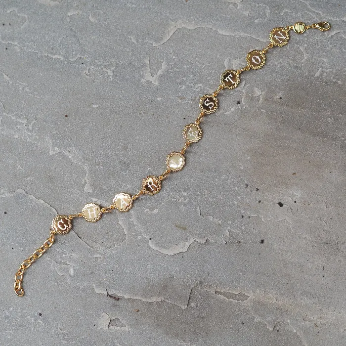 Goldbug Collection Bracelets Goldbug Scalloped Station Bracelet