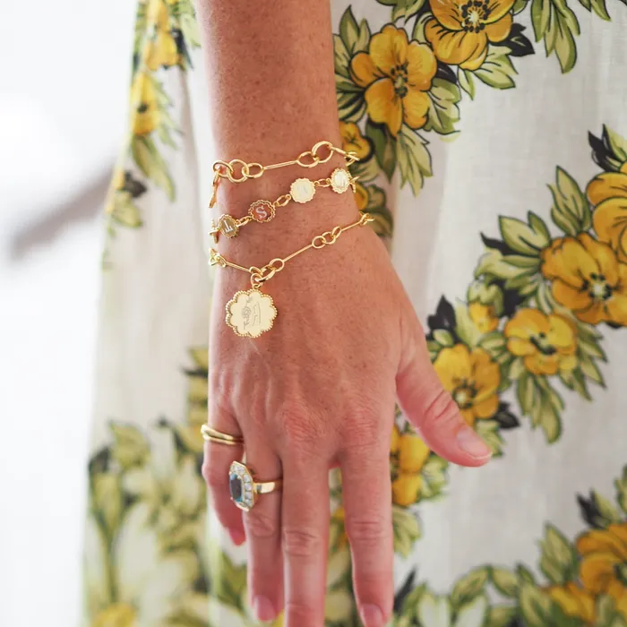 Goldbug Collection Bracelets Goldbug Scalloped Station Bracelet
