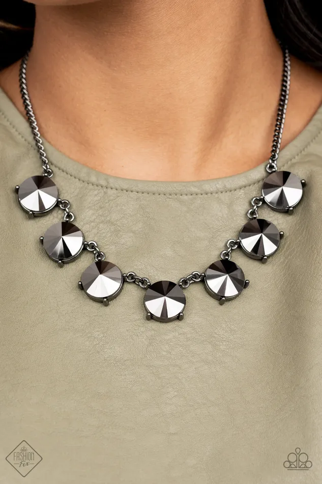 Necklaces Paparazzi Jewelry Paparazzi Necklace The SHOWCASE Must Go On Black