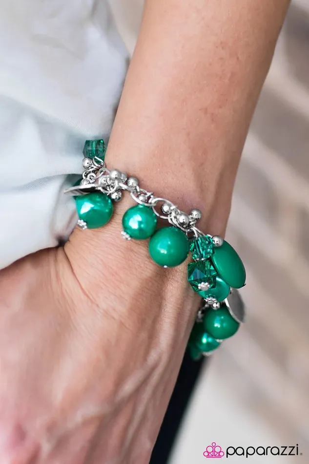Paparazzi Bracelet Camera Ready Green Paparazzi Jewelry Bracelets