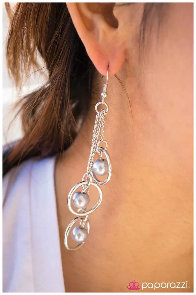 Paparazzi Earring The Ripple Effect Silver Paparazzi Jewelry Earrings