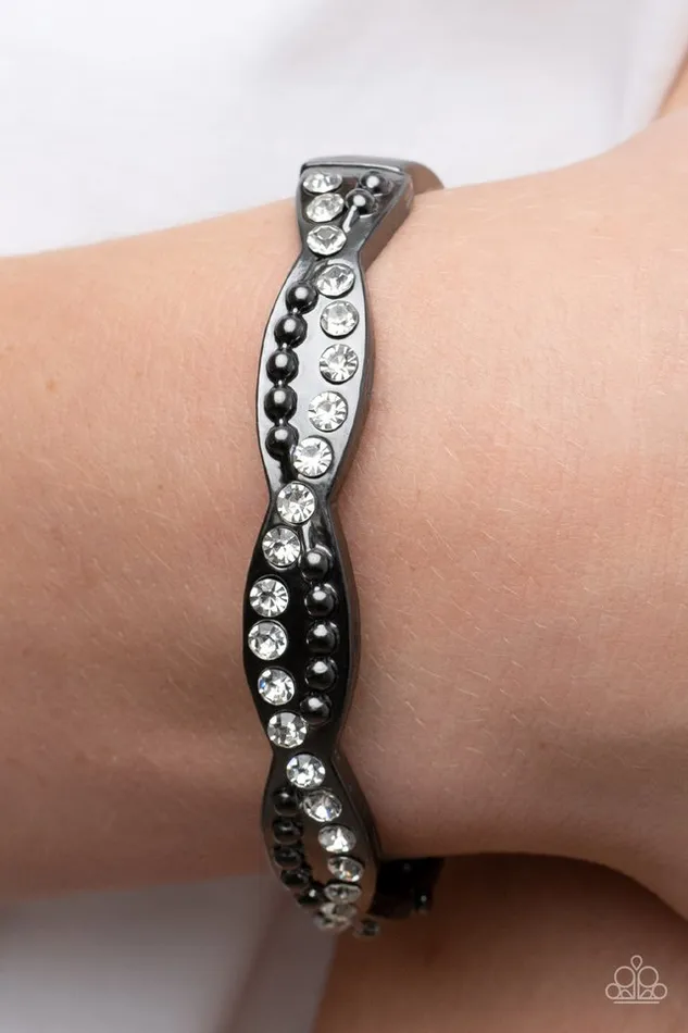 Paparazzi Jewelry Bracelets Paparazzi Bracelet Empire Envy Black
