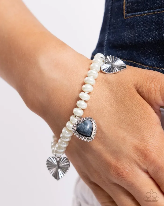 Paparazzi Jewelry Bracelets Paparazzi Bracelet Heartstruck Haven Silver