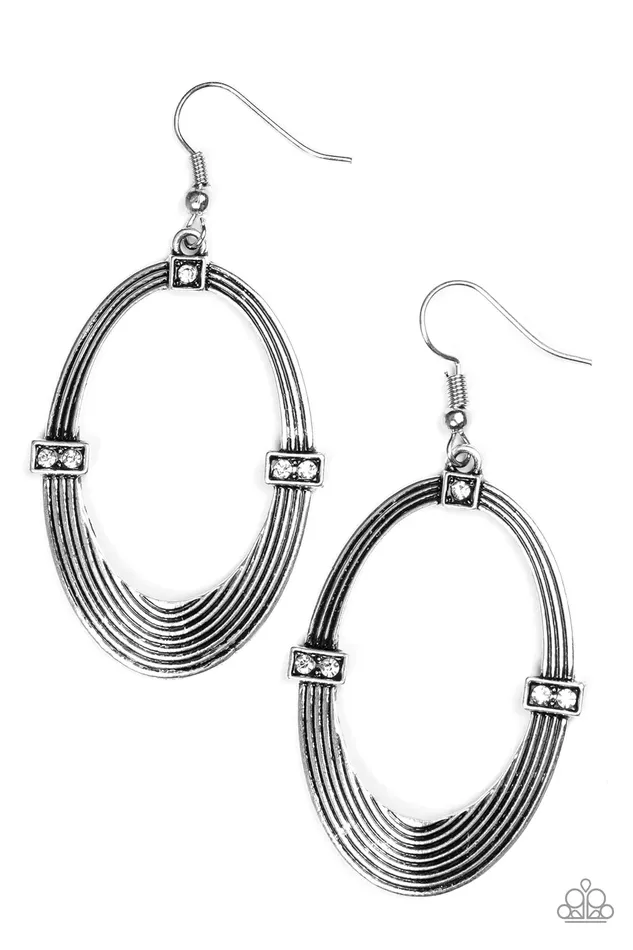 Paparazzi Jewelry Earrings Paparazzi Earring Radiantly Rural White