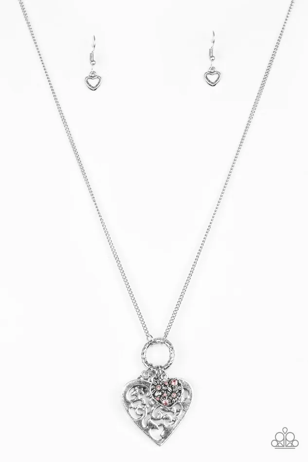 Paparazzi Jewelry Necklaces Paparazzi Necklace Bountiful Hearts Pink