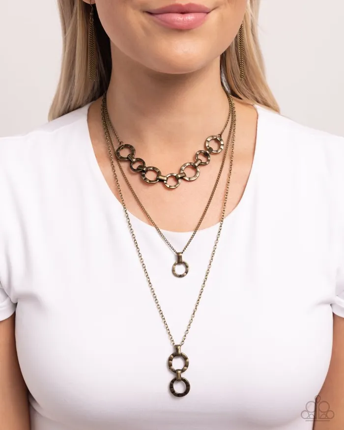 Paparazzi Jewelry Necklaces Paparazzi Necklace Dotted Demeanor Brass