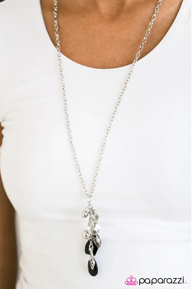 Paparazzi Jewelry Necklaces Paparazzi Necklace Fleur De Garden Black