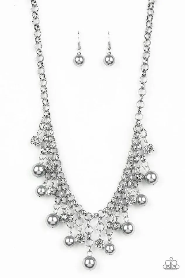 Paparazzi Jewelry Necklaces Paparazzi Necklace HEIRheaded Silver