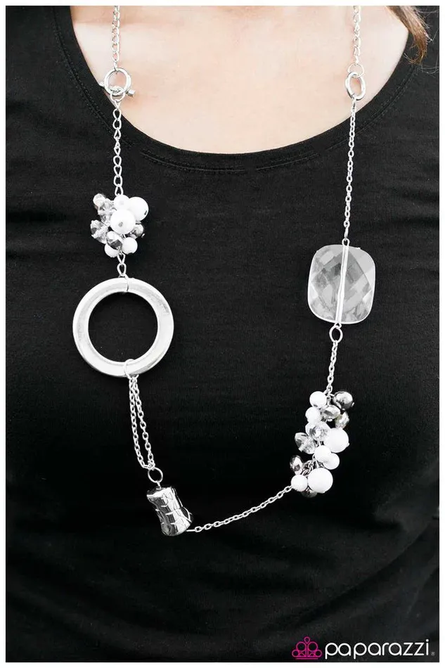 Paparazzi Jewelry Necklaces Paparazzi Necklace I Cannot Deny White