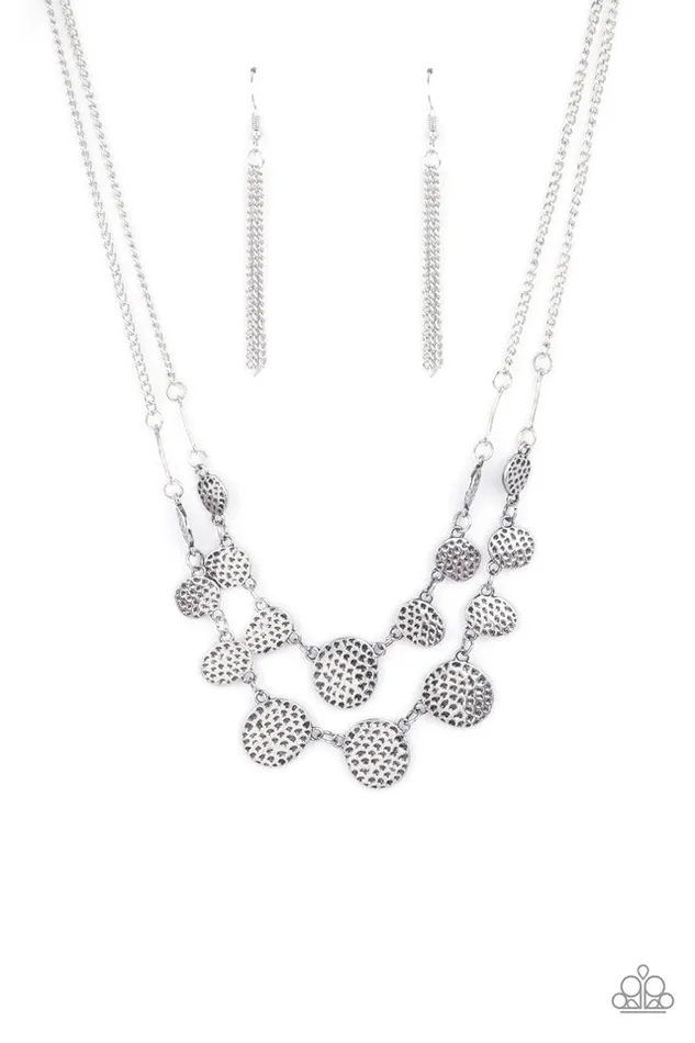 Paparazzi Jewelry Necklaces Paparazzi Necklace Pebble Me Pretty Silver Paparazzi Jewelry Necklaces Paparazzi Necklace Pebble Me Pretty Silver