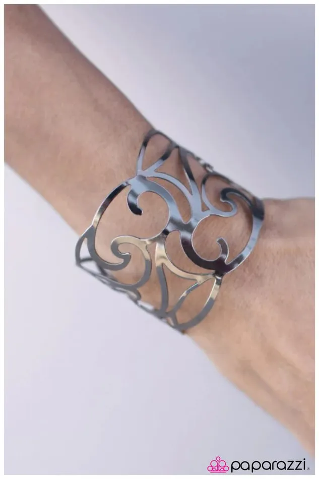 Paparazzi Jewelry Paparazzi Bracelet Art Nouveau Black Bracelets