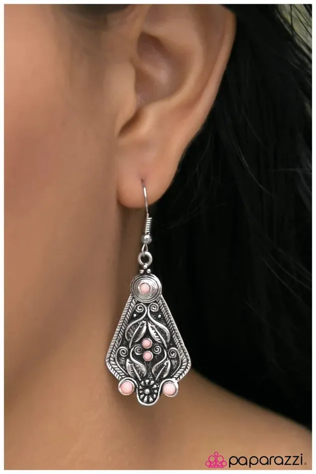 Paparazzi Jewelry Paparazzi Earring Enchant Me Pink Earrings