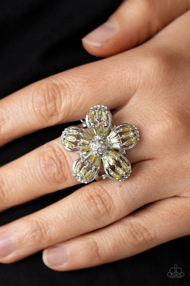 Paparazzi Jewelry Paparazzi Ring Botanical Ballroom Yellow Rings
