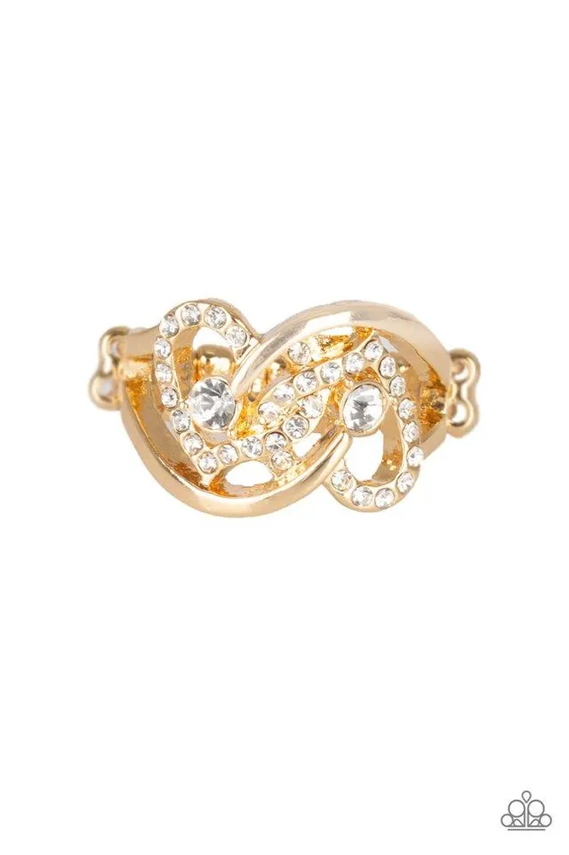 Paparazzi Jewelry Paparazzi Ring Have The World On A HEARTString Gold Rings