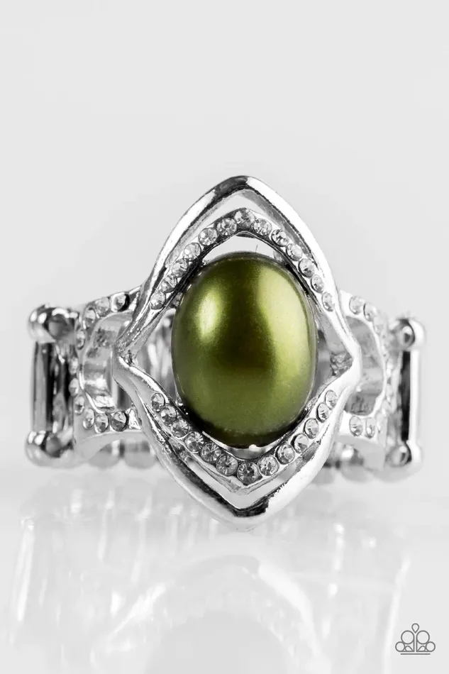 Paparazzi Jewelry Rings Paparazzi Ring Positively Posh Green