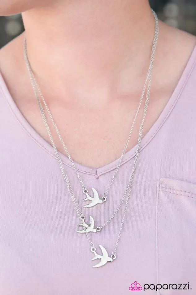 Paparazzi Necklace Canary Song Silver Paparazzi Jewelry Necklaces