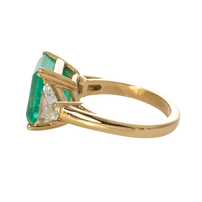Rings Croghans 577ct Emerald Diamond ThreeStone 18K Gold Ring