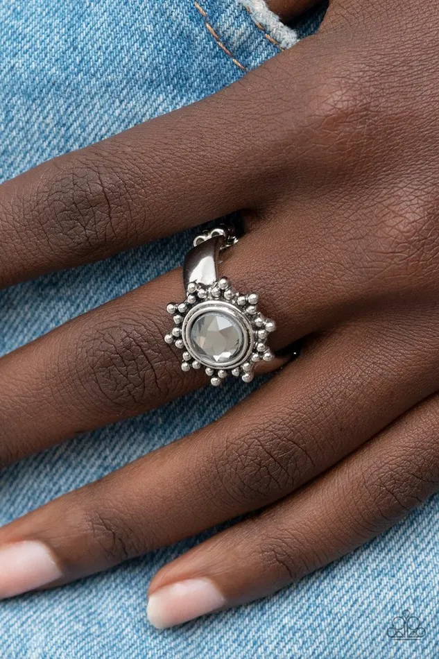 Rings Paparazzi Jewelry Paparazzi Ring Expect Sunshine and REIGN Silver