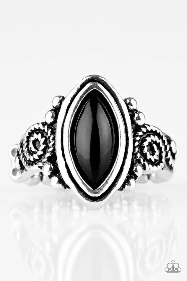 Rings Paparazzi Jewelry Paparazzi Ring ZOO Hot To Handle Black