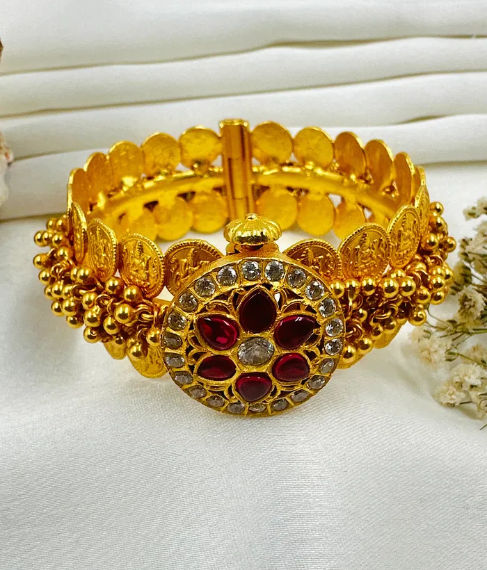 Bracelets Temple The Gejje Silver Coin Openable Kada Bracelet RedWhiteSize 22