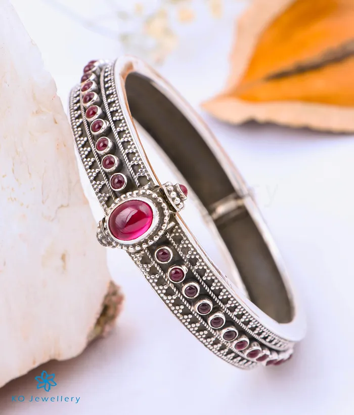 Bracelets The Amira Silver Gemstone KadaBracelet RedSize 24 Gemstone