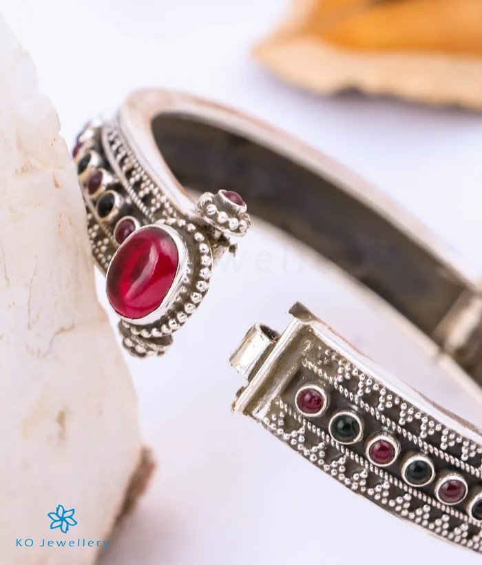 Bracelets The Amira Silver Gemstone KadaBracelet RedSize 24 Gemstone