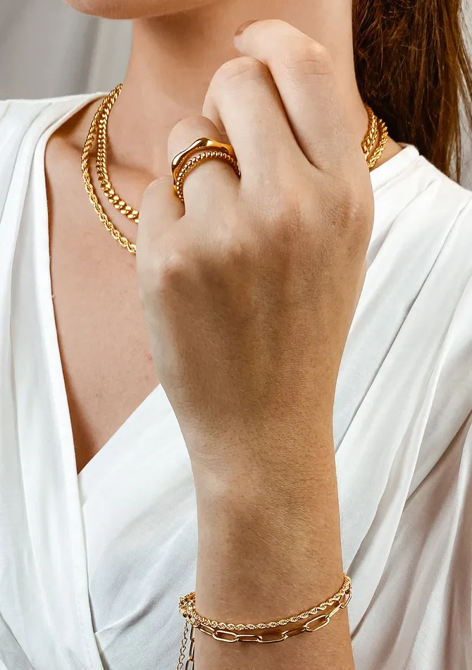 Hey Happiness Necklaces Chunky Curb Chain Necklace Gold Hey Happiness Necklaces Chunky Curb Chain Necklace Gold