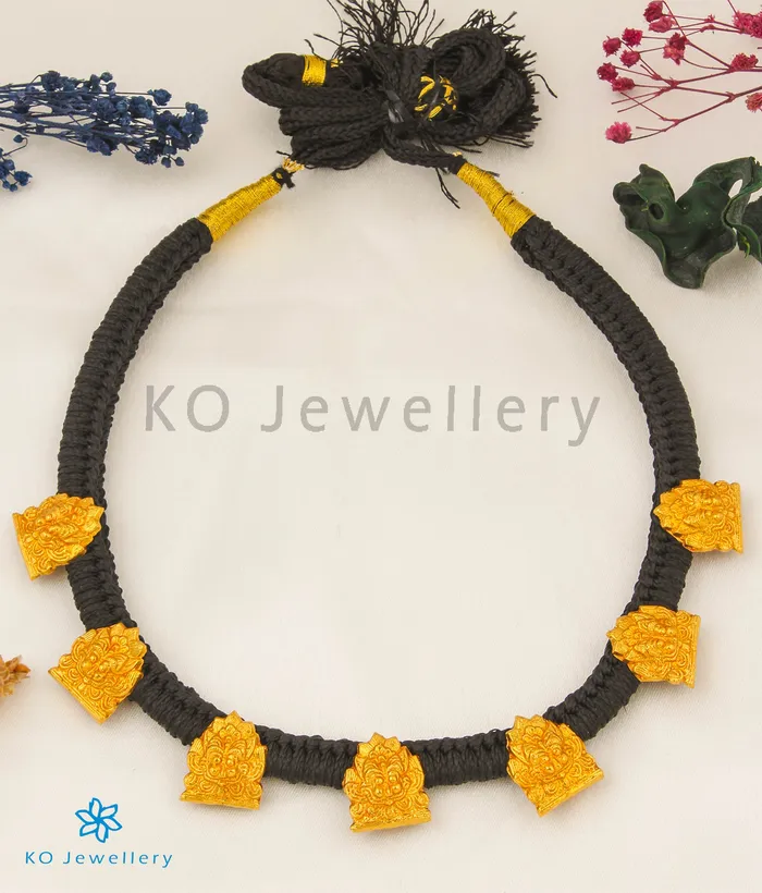 The Kirtimukha Silver Thread Necklace Temple Necklaces