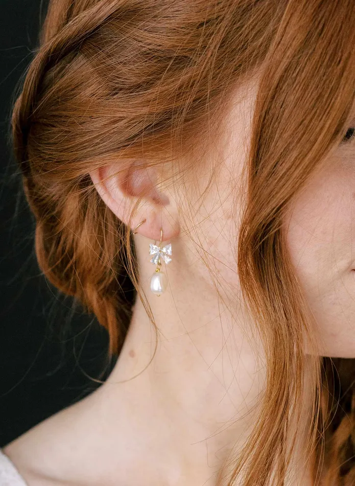 twigs honey Earrings Crystal bow and pearl drop earrings Style 2314