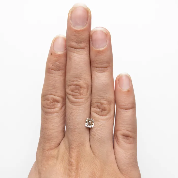 101ct 535x504x408mm SI1 C2 Cut Corner Square Step Cut 2230803 Misfit Diamonds Rings