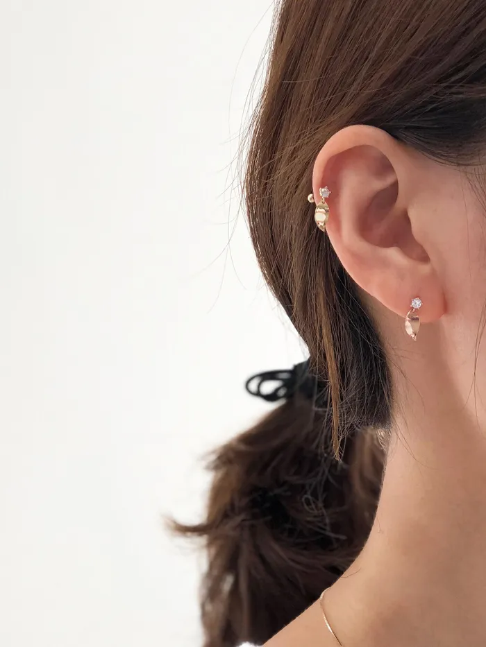 14K gold Leaf Drop cartilage earring 20g MinimalBijoux Earrings