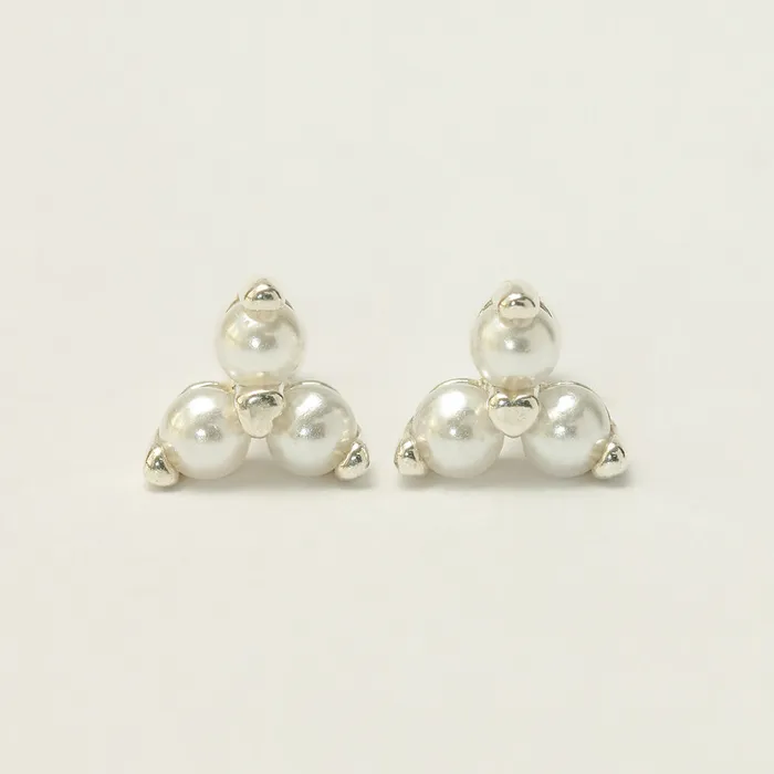 925 Silver Triangle Pearl Cartilage Earring 20G MinimalBijoux Earrings